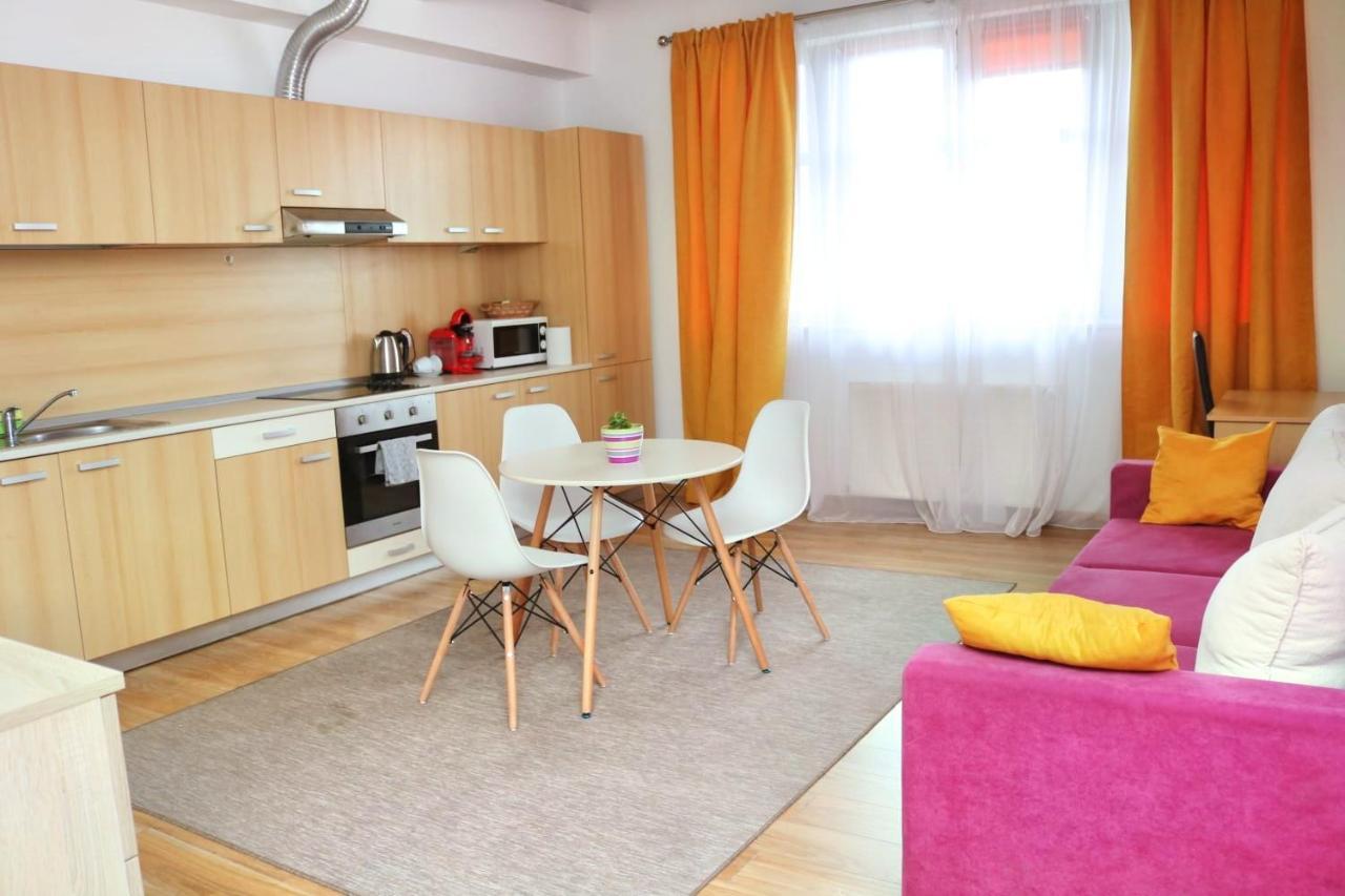 Flowers Apartments Temešvár Exteriér fotografie