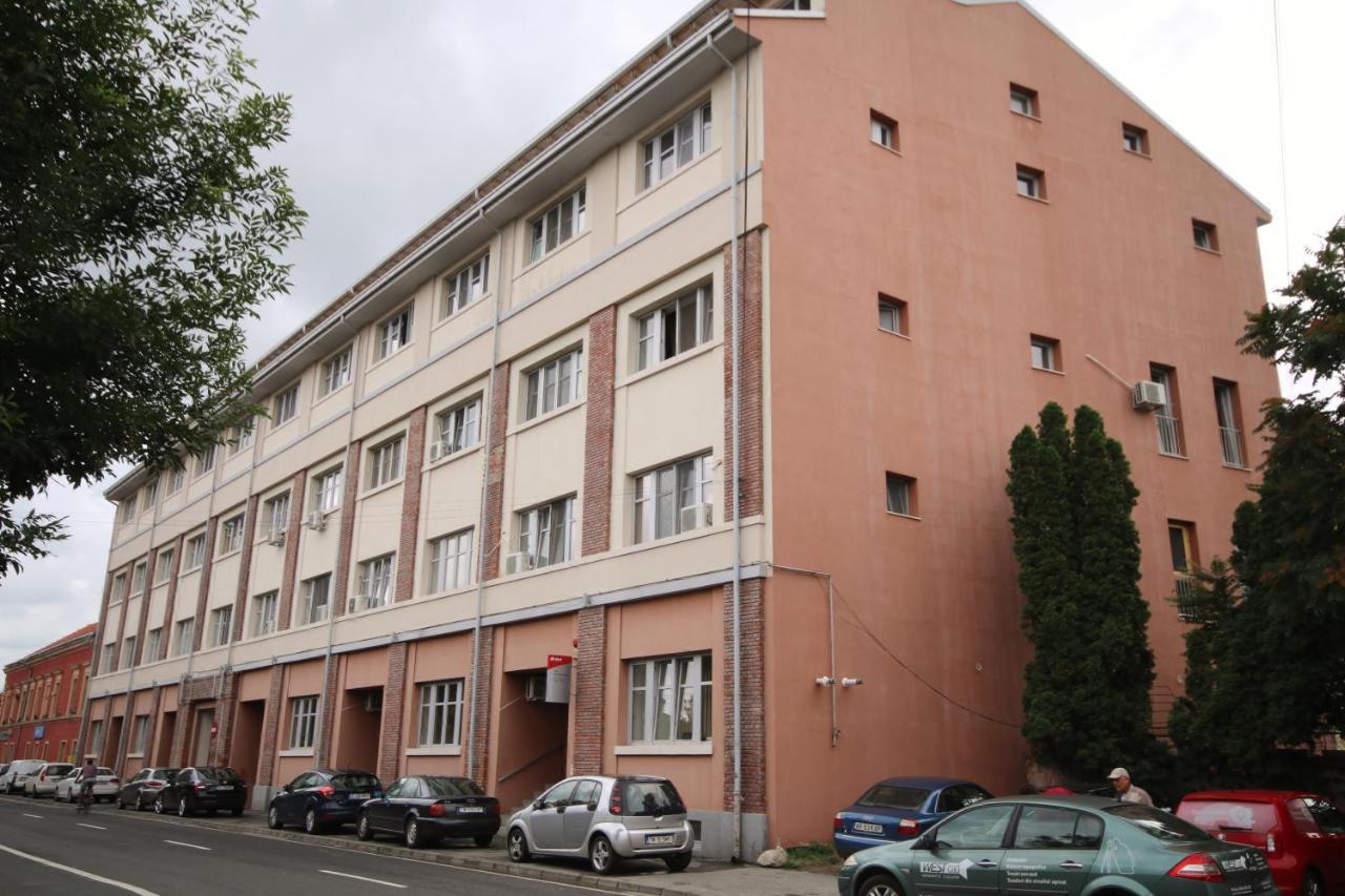 Flowers Apartments Temešvár Exteriér fotografie