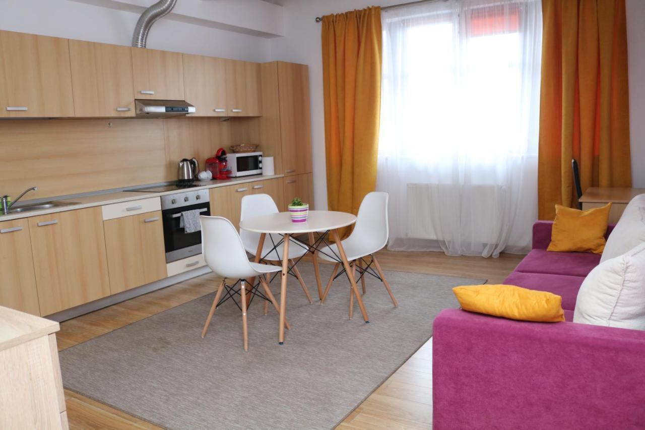 Flowers Apartments Temešvár Exteriér fotografie