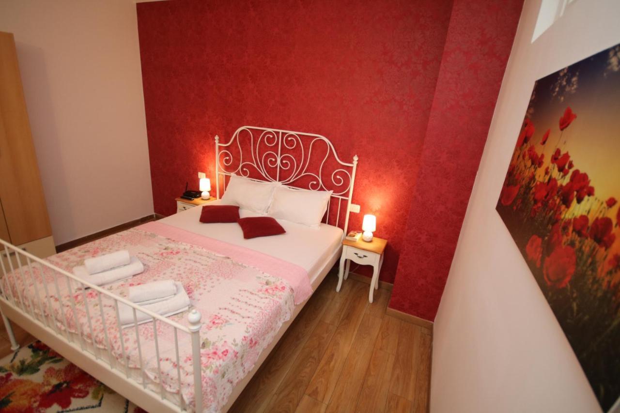 Flowers Apartments Temešvár Exteriér fotografie